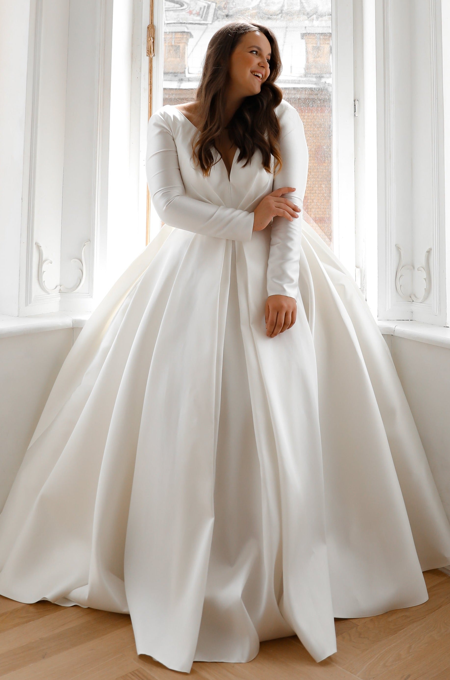 Plus Size Wedding Dresses Buy Plus Size Gown For Curvy Brides