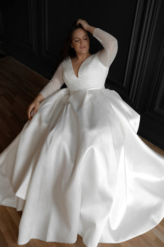 Classic Ball Gown Wedding Dress White Silk Mikado Voluminous Skirt Long  Train V-neck Seamed Bodice With Crystals Sash -  Canada
