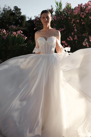 2 in 1 Wedding Dress Maybel with Overskirt