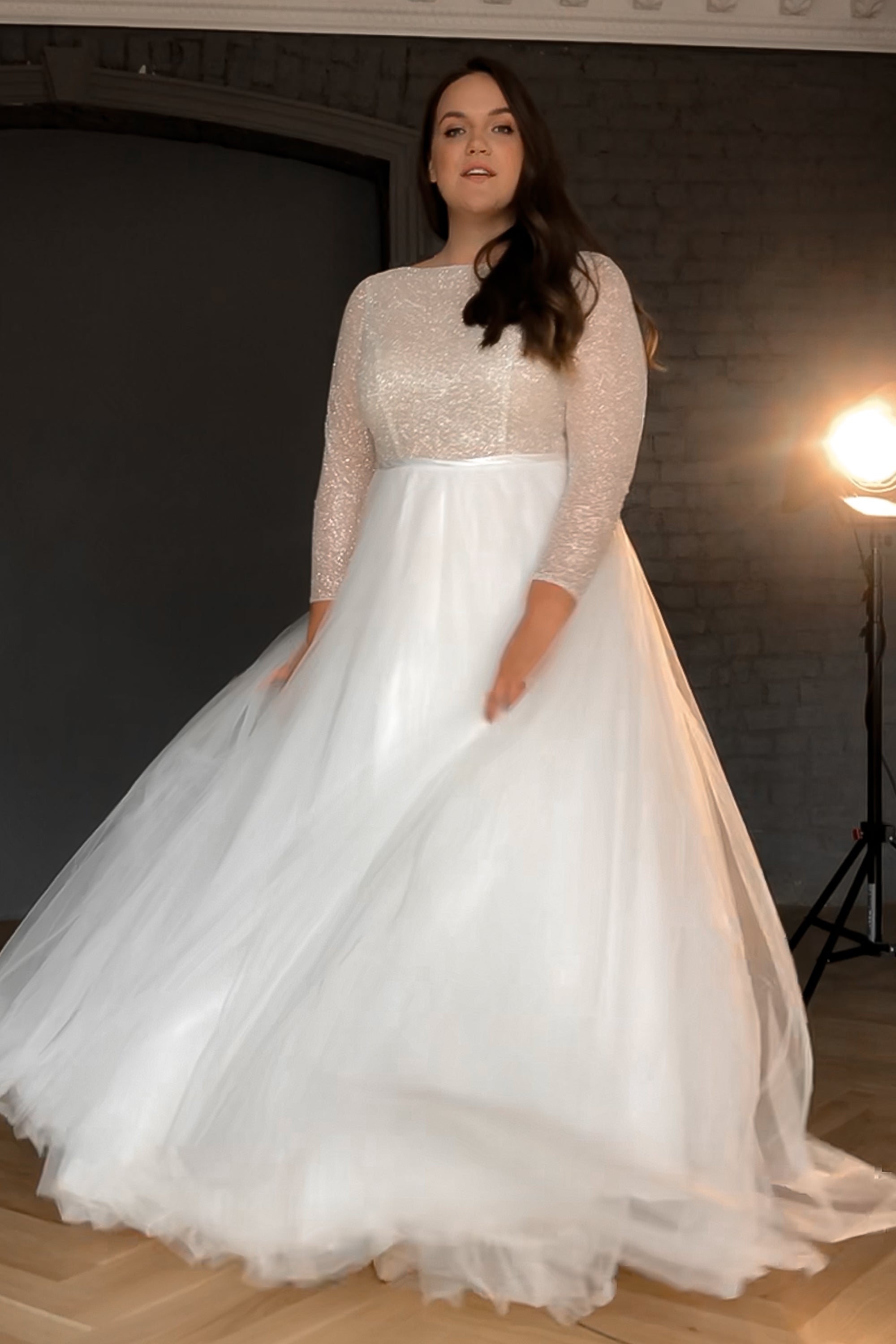 Plus Size Wedding Dress Missuri with Long Sleeves – Olivia Bottega
