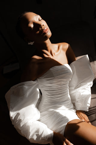 Short Taffeta Wedding Dress Anneli with Detachable Sleeves-Bow
