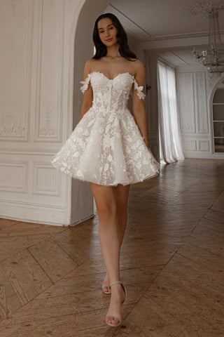 Short Floral Lace Wedding Dress Selkie US 10 Short Floral Lace Wedding Dress Selkie US 10