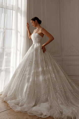 2 in 1 Wedding Dress Ebba With Detachable Skirt Meryem US 10 2 in 1 Wedding Dress Ebba With Detachable Skirt Meryem US 10