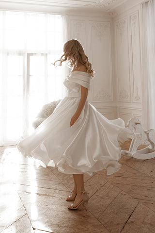 Organza Tea Length Wedding Dress Beatrice US 4 Organza Tea Length Wedding Dress Beatrice US 4