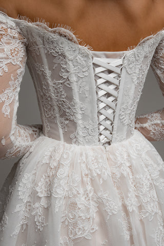 Midi Lace Wedding Dress Miralys