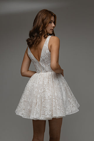 Short Basque Waist Wedding Dress Eilowen