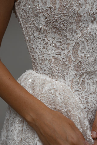 Short Basque Waist Wedding Dress Eilowen