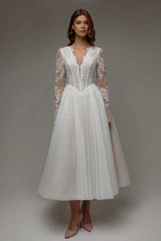 Midi Wedding Dress Sylvara with Long Sleeves