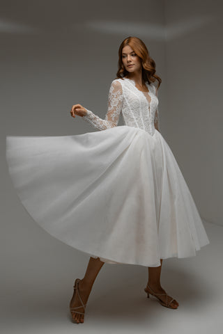 Midi Wedding Dress Sylvara with Long Sleeves
