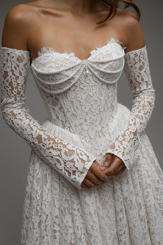 Wedding Dress Meliora with Detachable Sleeves