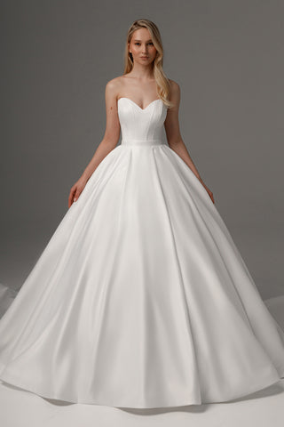 Ball Gown Wedding Dresses | Buy Bridal Gown Online | Olivia Bottegav Ball Gown Wedding Dresses | Buy Bridal Gown Online | Olivia Bottegav