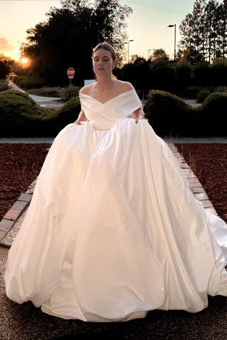 Convertible Satin Wedding Dress Mira (dress+overskirt) US 18 Convertible Satin Wedding Dress Mira (dress+overskirt) US 18