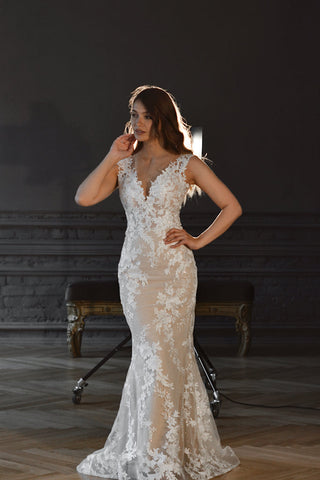 Nude Lace Mermaid Wedding Dress Airis Olivia Bottega Nude Lace Mermaid Wedding Dress Airis Olivia Bottega