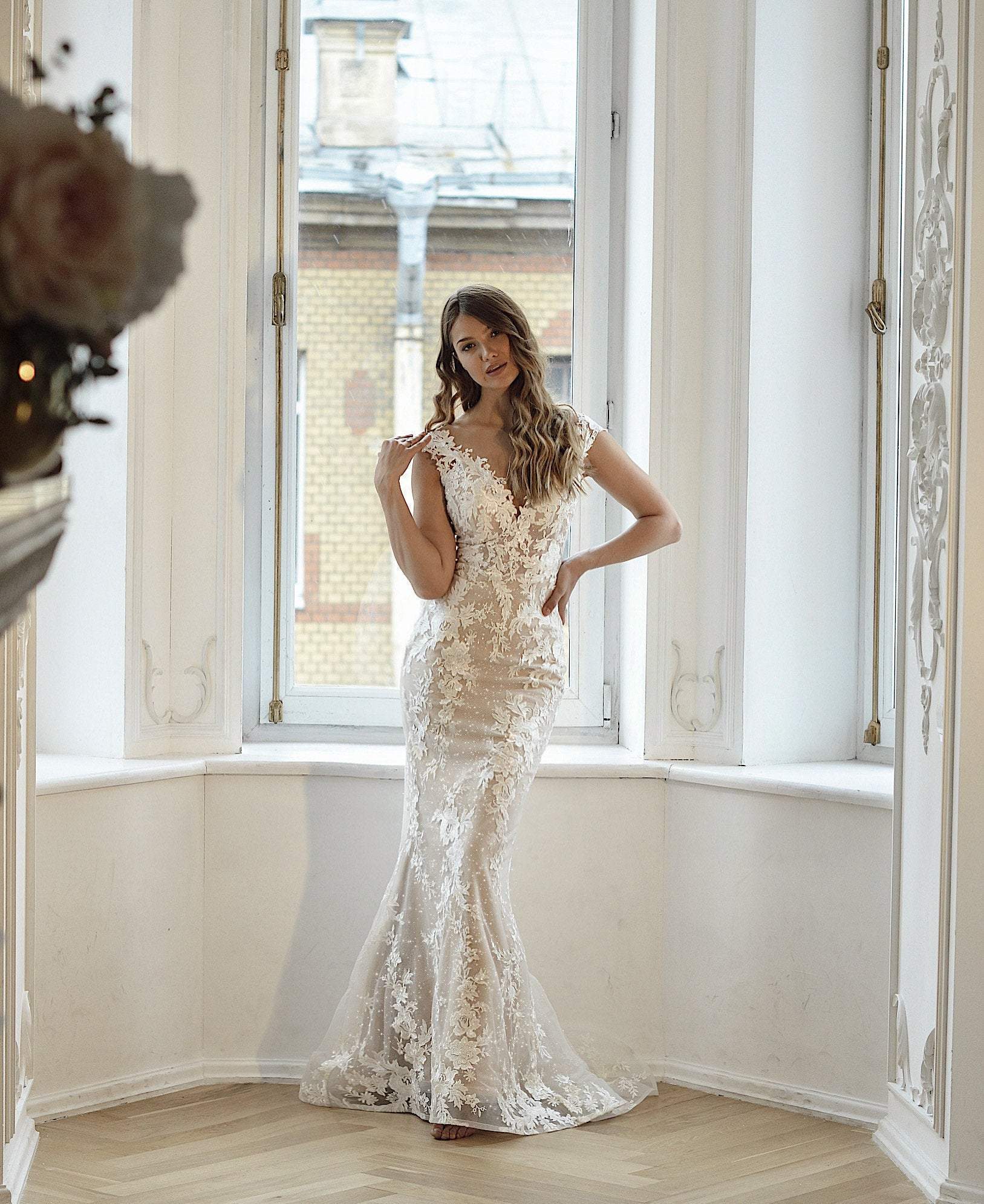 Olivia Bottega Crepe Wedding Dress Nancy with Huge Bow Made-to-Order / Light Ivory / OB 16/US 12