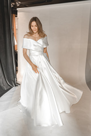 ready to ship wedding dresses Ready to Ship Wedding Dress // Simple Wedding Dress Long Sleeves Dress Reception Dress Minimalist White Dress SAMPLE SALE