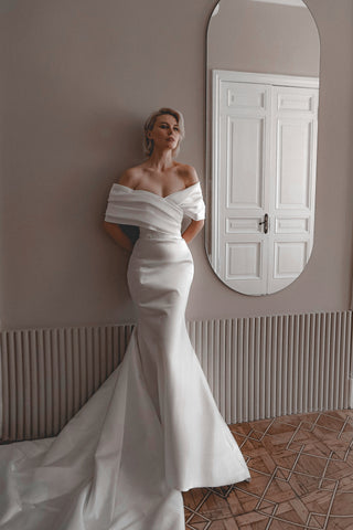 mermaid wedding dress 2014 Berta Bridal Couture 2014 Winter Collection