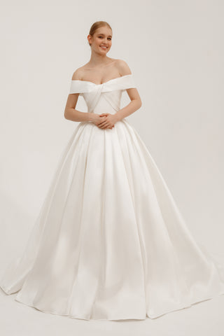 Light Ivory Mikado Long Train Wedding Gown Seiliny US 20 Light Ivory Mikado Long Train Wedding Gown Seiliny US 20