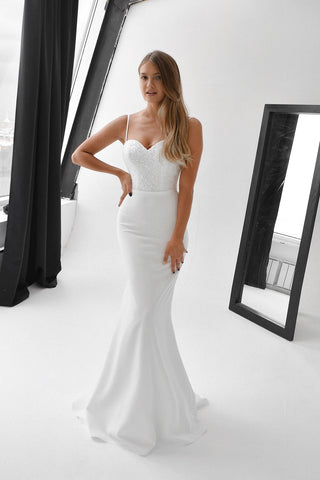 minimalist mermaid wedding dress Simple Mermaid Wedding Dress Square Neck Sleeveless Backless Satin Bridal Gowns