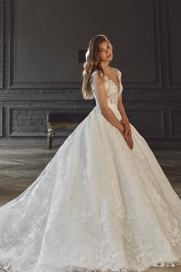 2 in 1 Lace Wedding Dress Airis with Detachable Skirt – Olivia Bottega