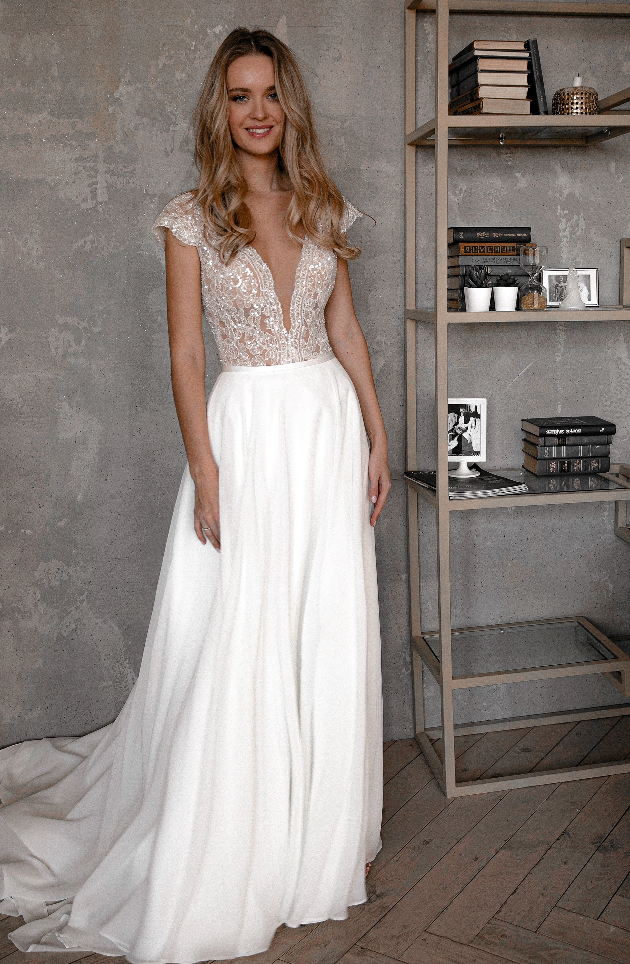 ESTEL – Two-piece wedding dress – top and skirt. Backless bridal gown. –  BÉRMAN Bridal