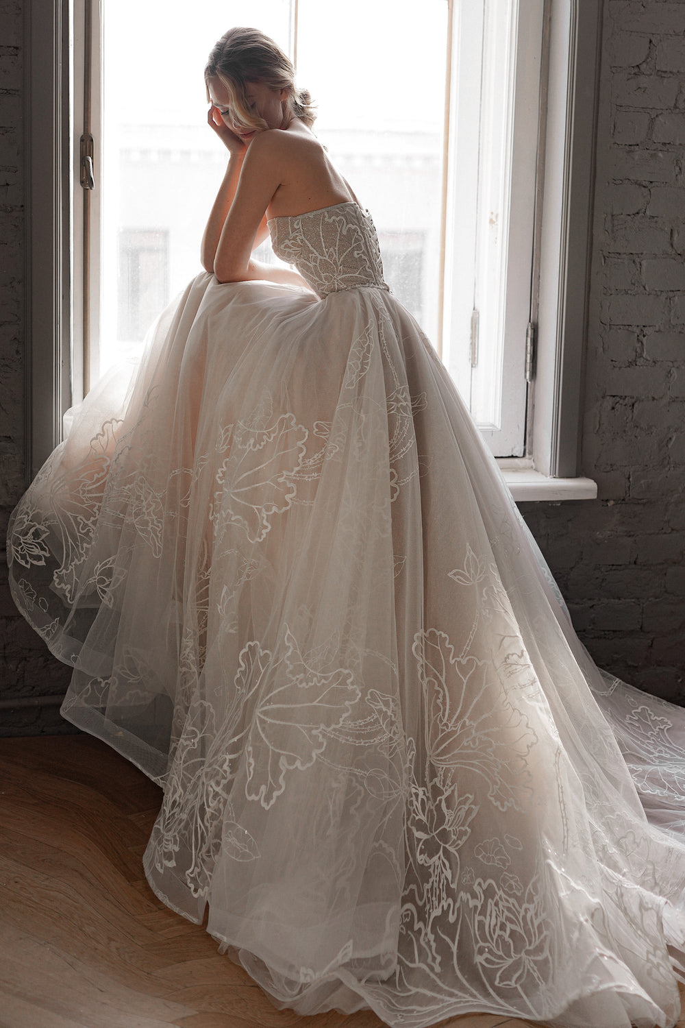 Flowy & Ethereal Wedding Dresses & Gowns | Online Bridal Shop – Olivia ...