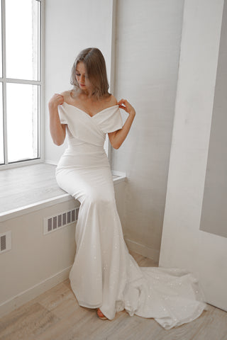 Sparkly Sheath Wedding Dress Jolie