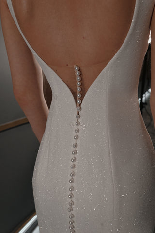 Sparkly Sheath Wedding Dress Eva with Detachable bow