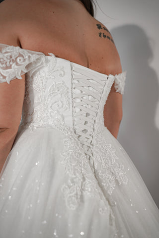 Lace Light ivory Wedding Dress Ivia