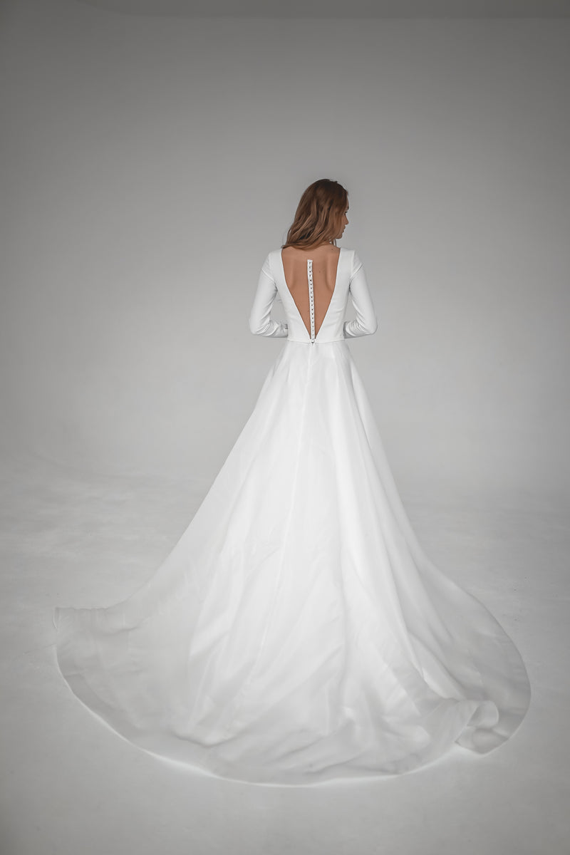 Plus Size Organza Wedding Dress Tayra – Olivia Bottega