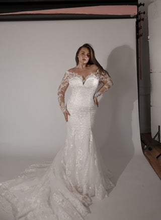 Plus-size Light ivory Mermaid Wedding Dress OB7962