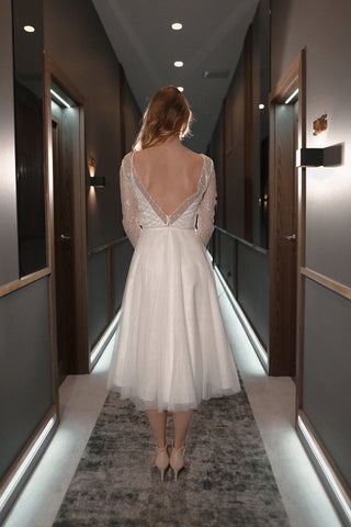 Open Back Wedding Dress Tirion Midi