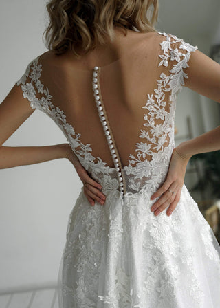 Nude Floral Lace Wedding Dress Enn Olivia Bottega Nude Floral Lace Wedding Dress Enn Olivia Bottega