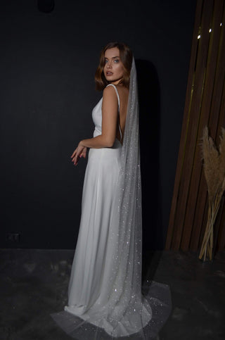 Super Sparkly Wedding Veil | Bridal Accessories Royal Cathedral 197" (500cm); Width - 300cm Super Sparkly Wedding Veil | Bridal Accessories Royal Cathedral 197" (500cm); Width - 300cm