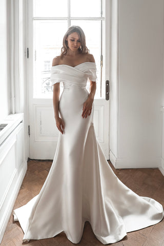 Mikado Wedding Dress Jacqueline With Detachable Train Mikado Wedding Dress Jacqueline With Detachable Train