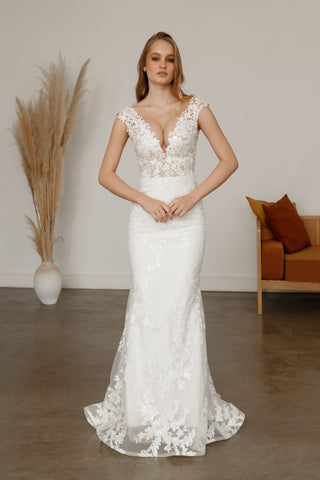 Light ivory Lace Mermaid Wedding Dress Airis