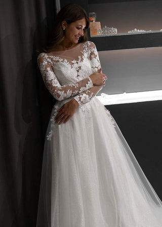 A-line wedding dress Ivanel with lace sleeves - oliviabottega