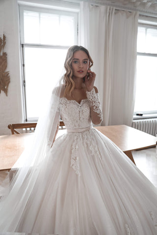 Lace Wedding Dress Elizabett Deco Soft pink / US 16 Lace Wedding Dress Elizabett Deco Soft pink / US 16