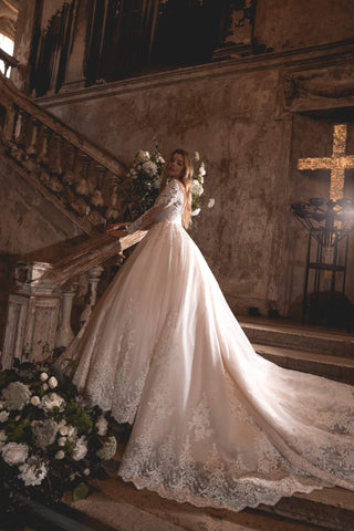 Lace Wedding Dress Elizabett Deco Soft pink / US 16 Lace Wedding Dress Elizabett Deco Soft pink / US 16