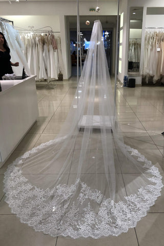 Wedding Veil Nuria - Photo #1