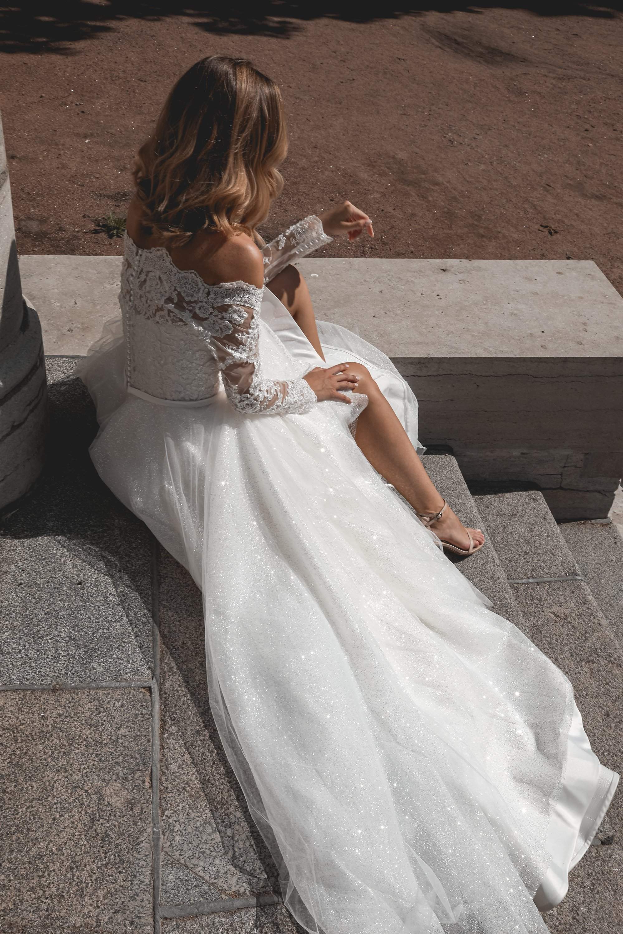Lace off-the-shoulder Wedding Dress Olies – Olivia Bottega