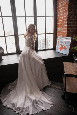 Crepe lace wedding dress Olivia Fly - oliviabottega