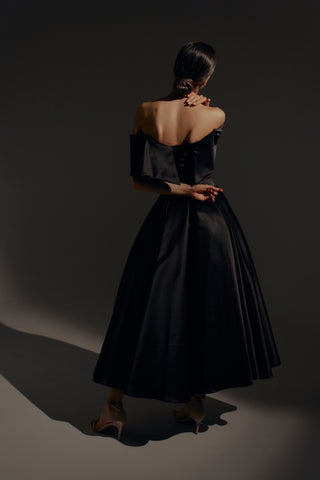 black satin midi dress Aspen - Slip Dress If what you want is to look fabulous then you can definitely get what you want right here with this midi dress Zara | Dresses | Satin