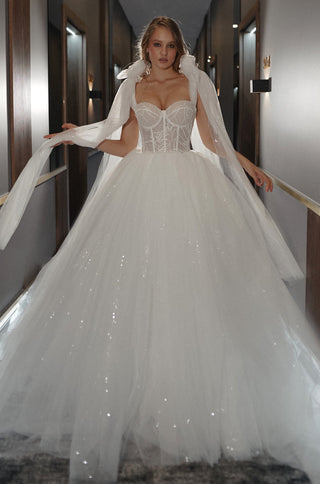 Floral Lace Wedding Dress Romanica With Detachable Straps