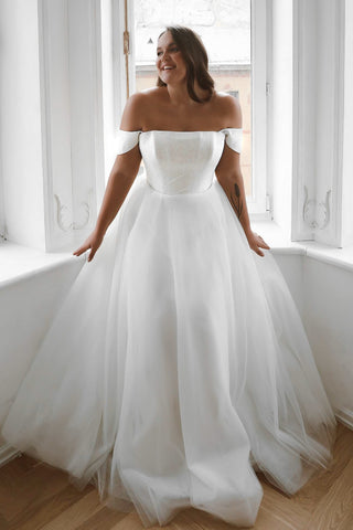 Plus Size Shiny Off-the-Shoulder Wedding Dress Klouzi 2 with wide straps