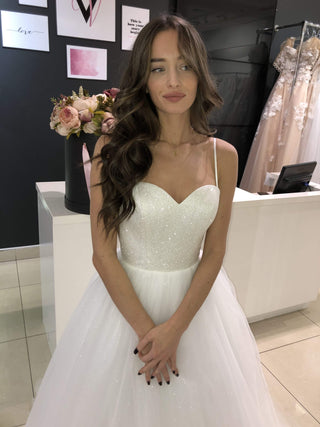 Sweetheart neckline wedding dress Klouzi - oliviabottega