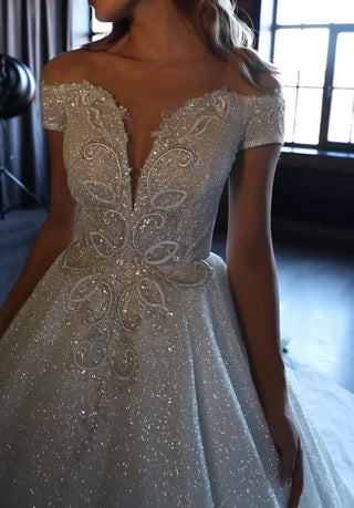 Off-the-shoulder sparkly wedding dress Udjiri - oliviabottega