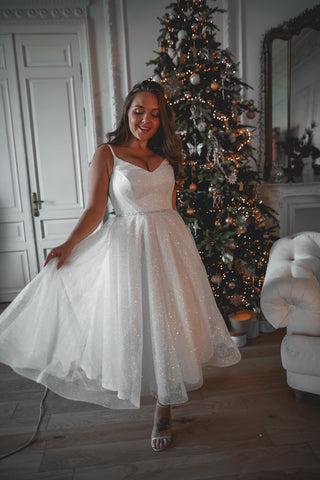 Plus Size Shiny Wedding & Evening Dress Heist Midi
