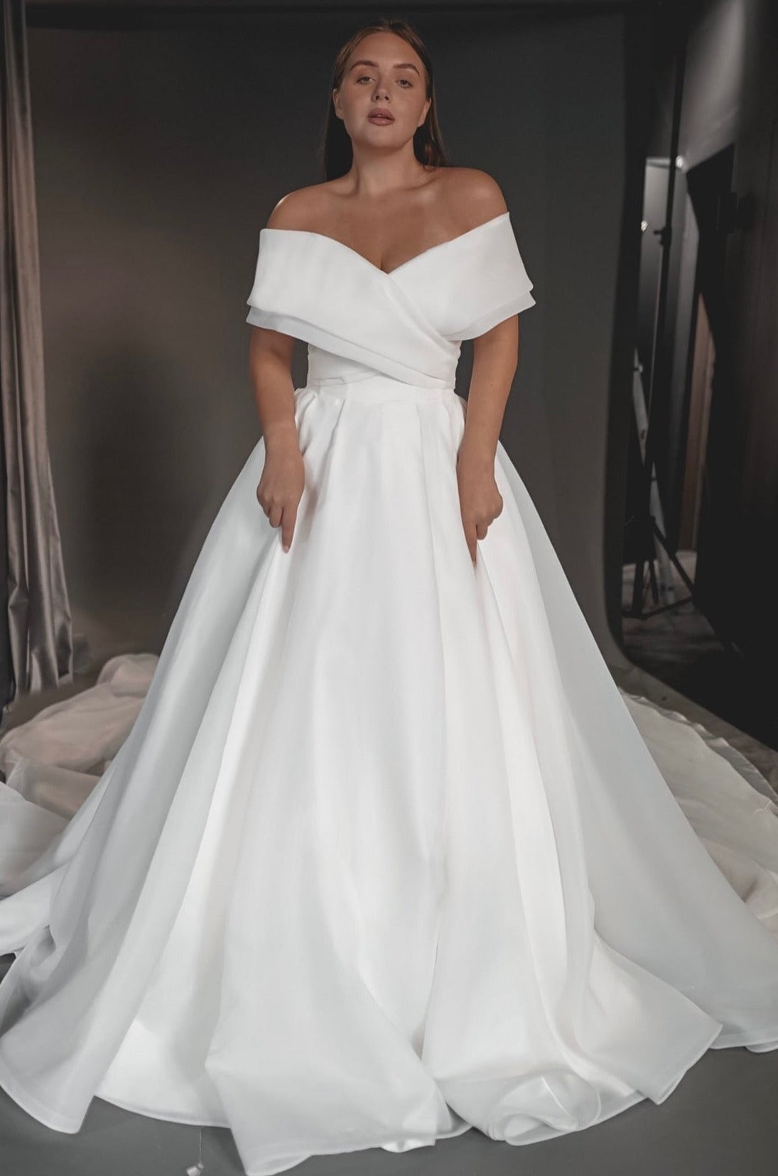 Wedding Dress Gown Designs For Plus Size Ladies Western Wedding